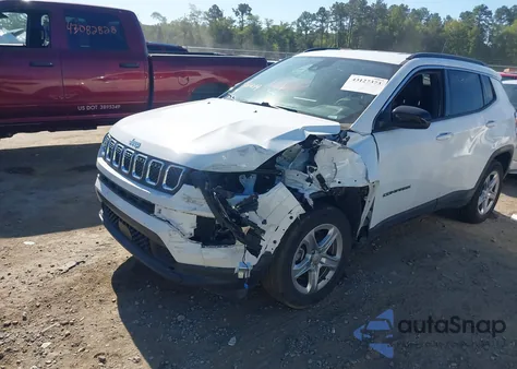 2024 Jeep Compass Latitude from USA, damaged, VIN 3C4NJDBN6RT606793